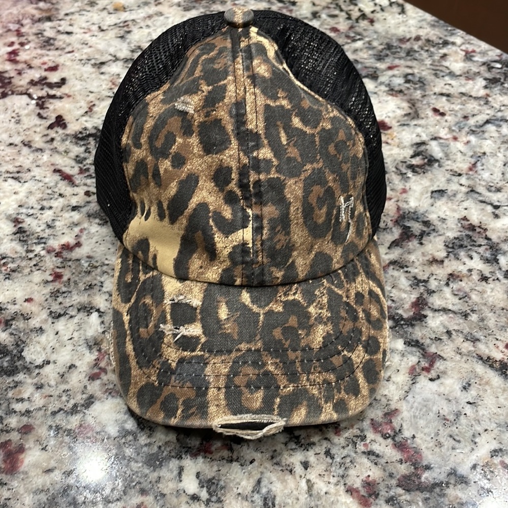 C.C cap - Picture 2 of 7